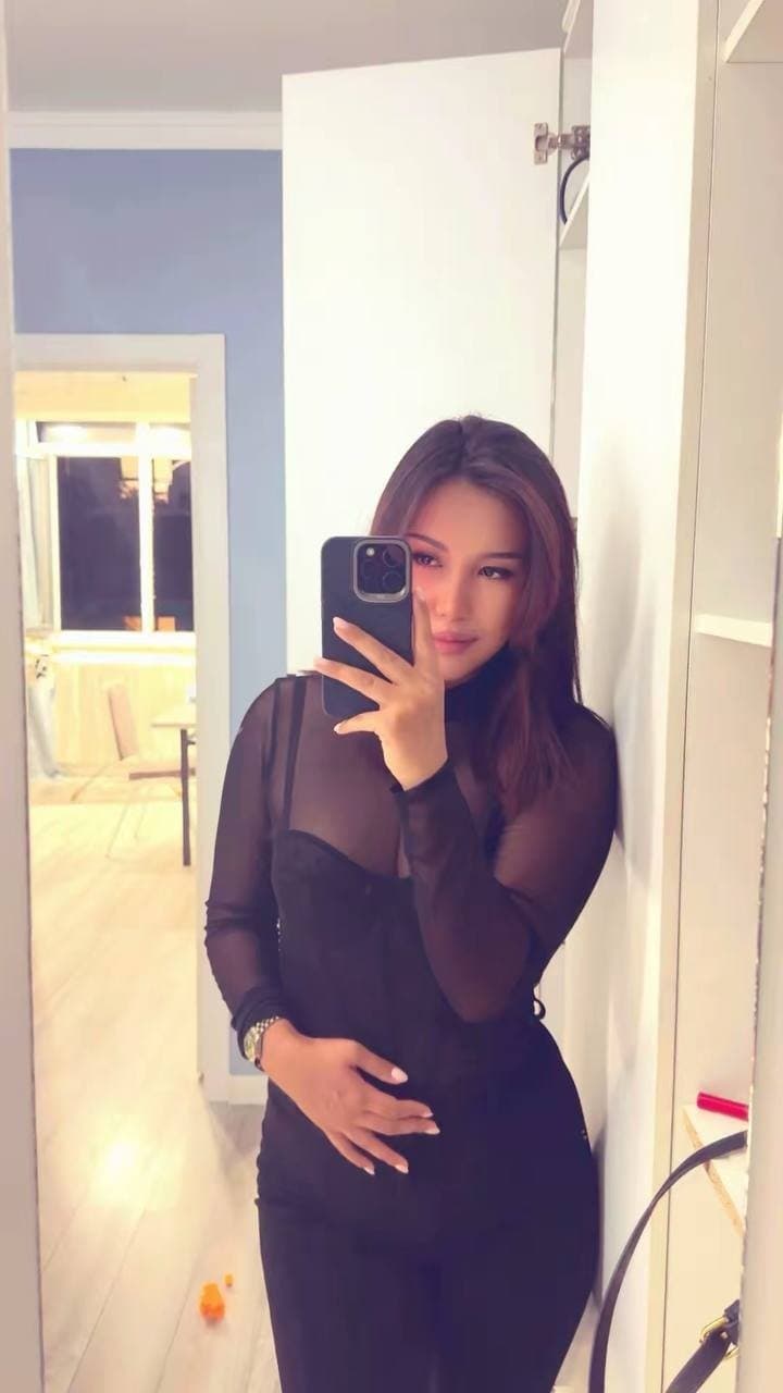 Indira, 21, escort in Almaty — 167 cm, brown hair (photo 6 of 7)