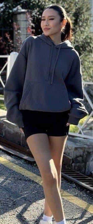Aruna, 24, escort in Astana — Kazakh, 162 cm (photo 2 of 9)