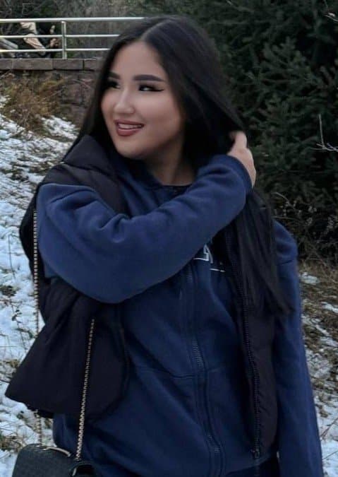 Nargis, 20, escort in Almaty — Kazakh, 153 cm (photo 8 of 9)