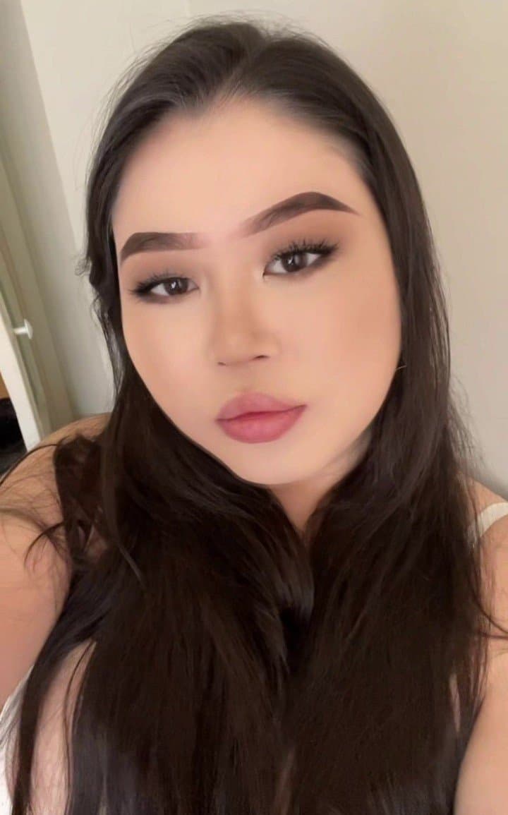 Gulmira, 25, escort in Almaty — 167 cm, brown hair (photo 3 of 9)