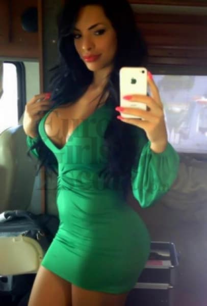 Marta, 35, escort in Dubai — Serbian (photo 2 of 3)