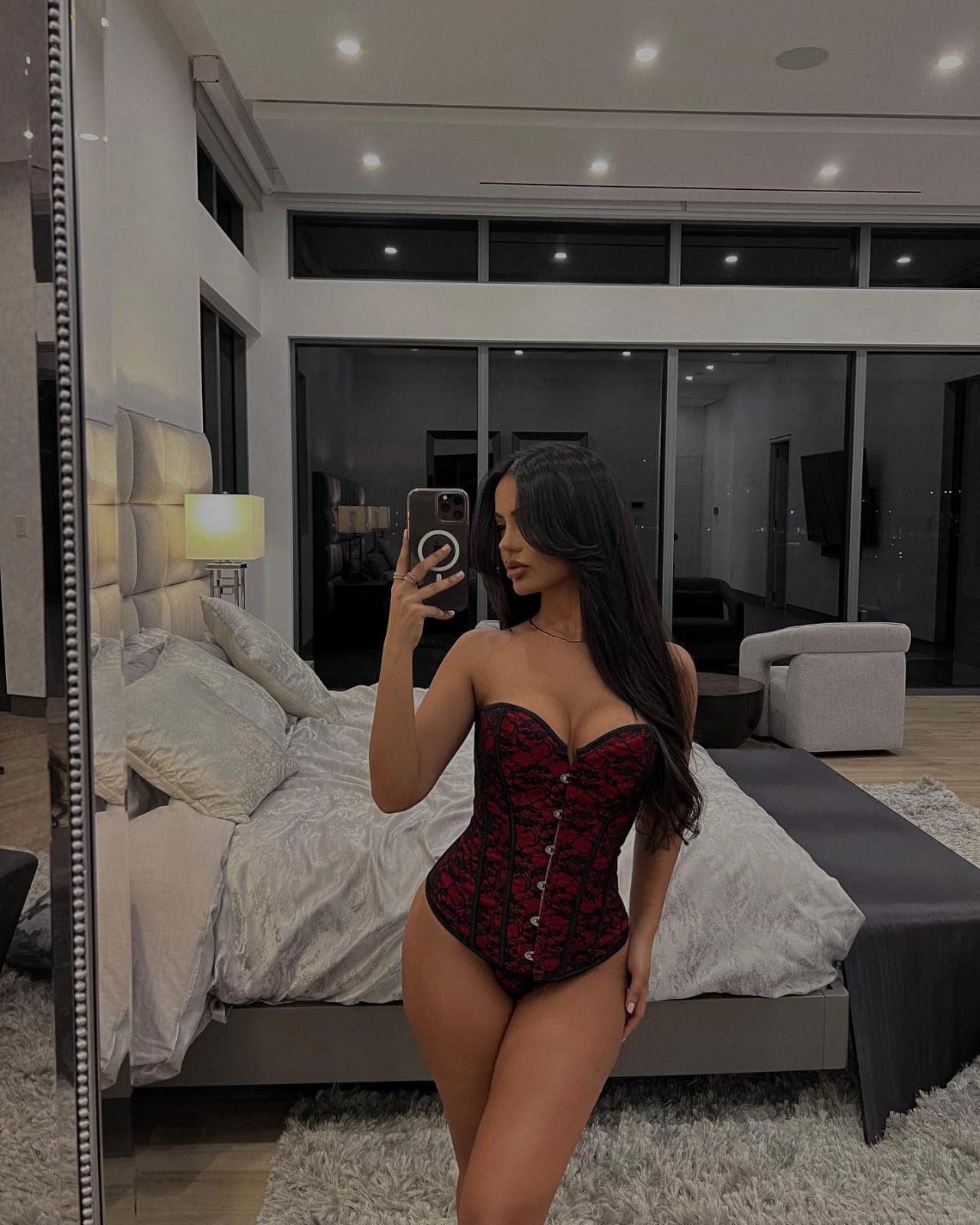 Tuva, 23, escort in Dubai (photo 8 of 10)