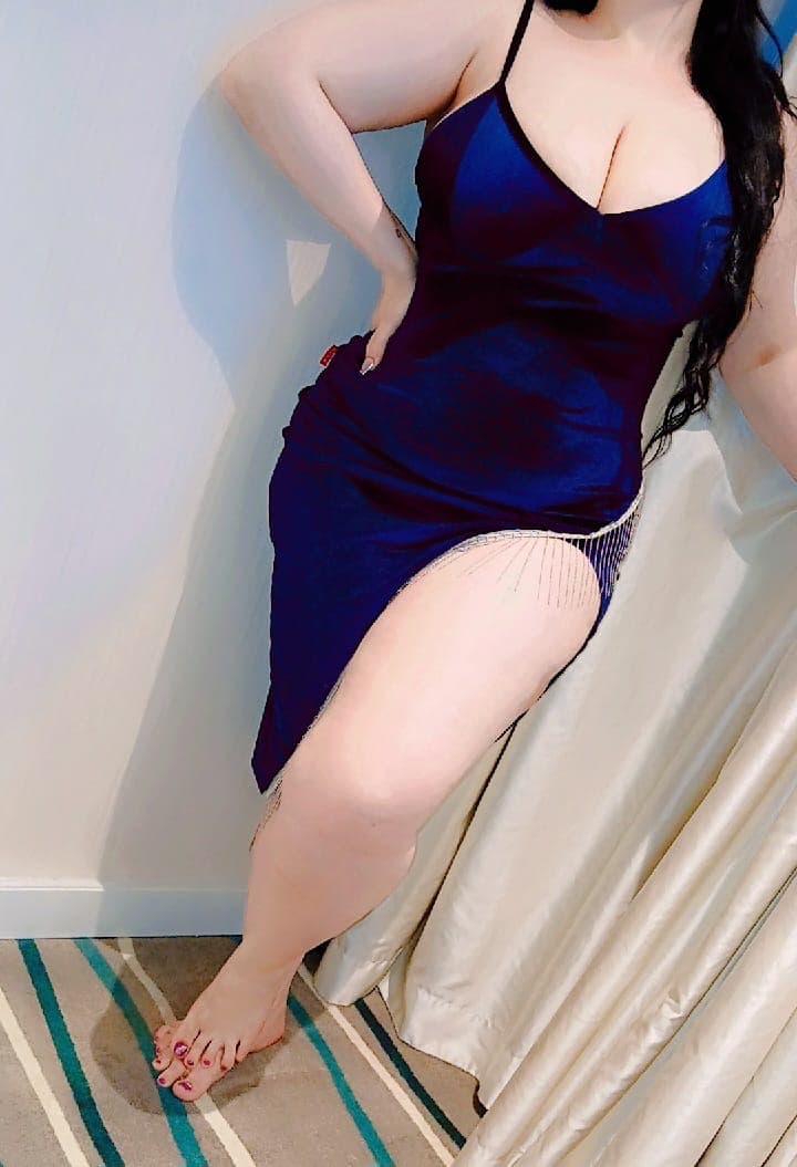 Dalia, 31, escort in Dubai — Egyptian (photo 3 of 5)