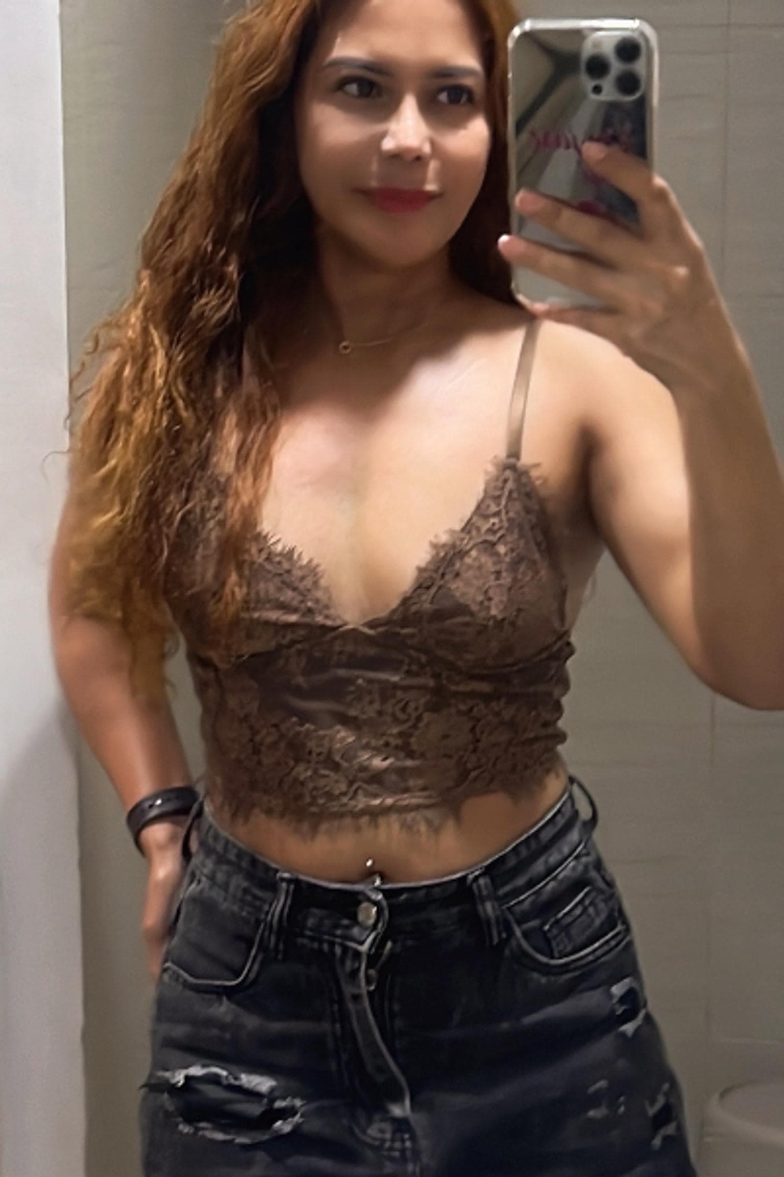 Subin, 35, escort in Hong Kong — 156 cm (photo 6 of 7)