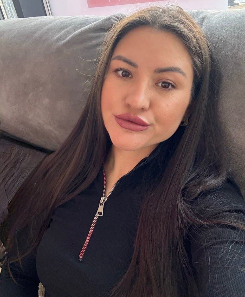 Ayzere, 32, escort in Astana — 162 cm, brown hair (photo 6 of 9)