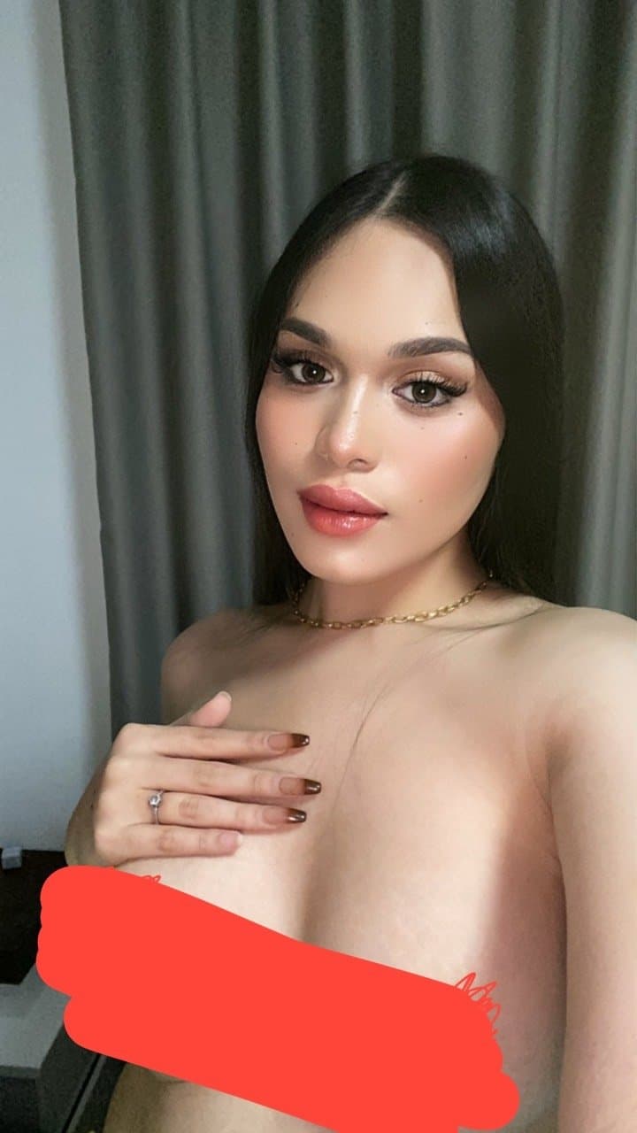 Sunee, 29, escort in Dubai — Thai (photo 1 of 7)