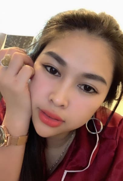 Ivy, 28, escort in Dubai — Vietnamese (photo 3 of 5)