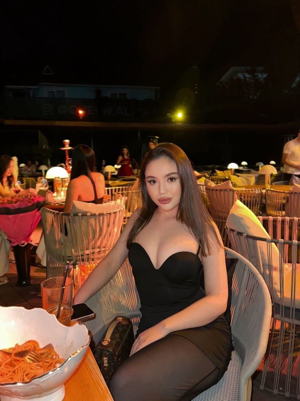 Dariga, 20, escort in Astana — 170 cm, brown hair (photo 3 of 9)