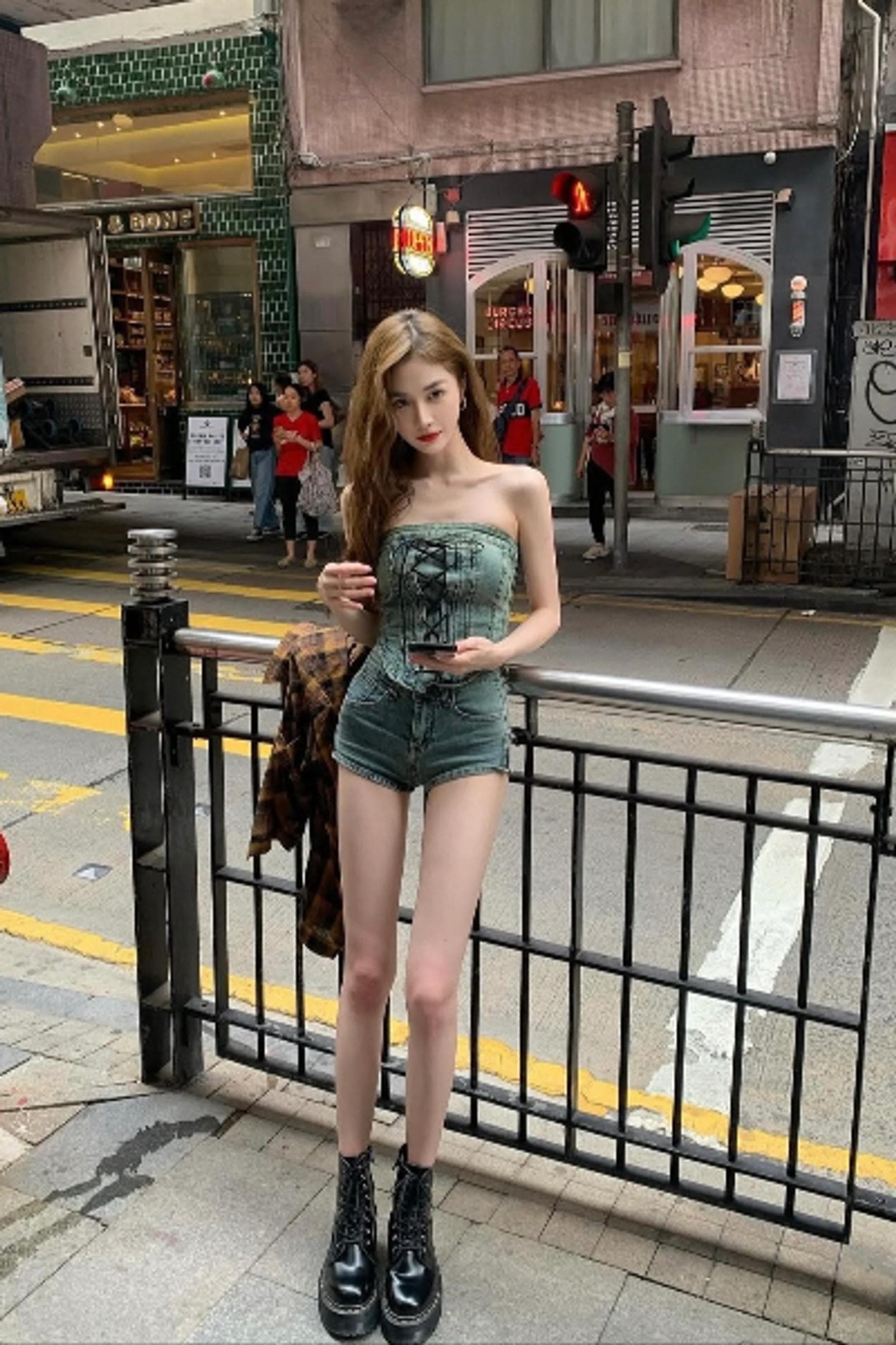 Ruri, 23, escort in Hong Kong — 162 cm (photo 5 of 6)