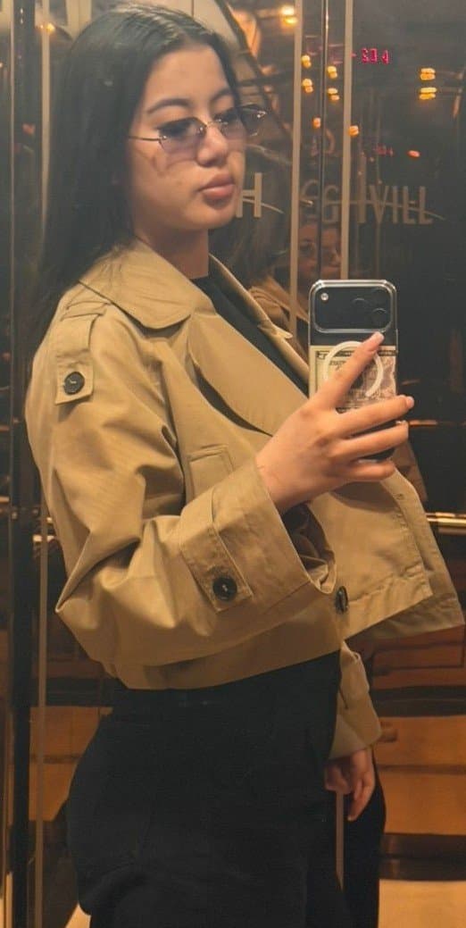 Balzhan, 20, escort in Astana — 170 cm, brown hair (photo 9 of 9)