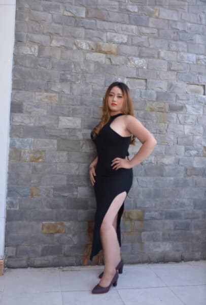 Joanna, 31, escort in Dubai — Vietnamese (photo 5 of 5)
