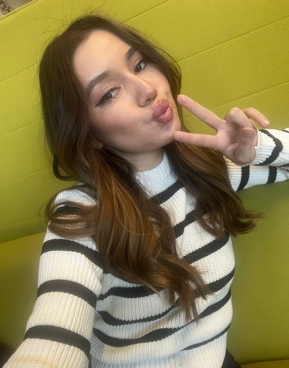 Ayaulym, 27, escort in Almaty — Kazakh, 160 cm (photo 5 of 9)