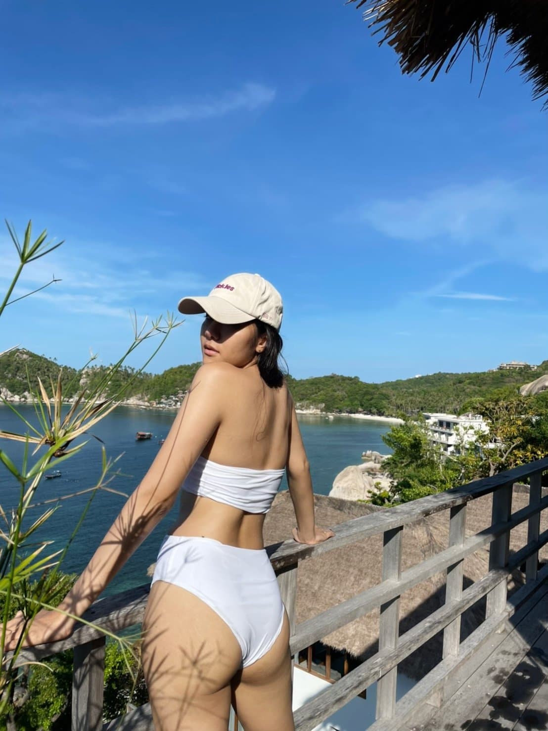 Anya, 28, escort in Bangkok — Malaysian (photo 3 of 6)