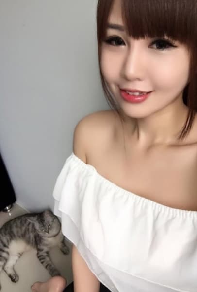 Kirsten, 30, escort in Dubai (photo 1 of 5)